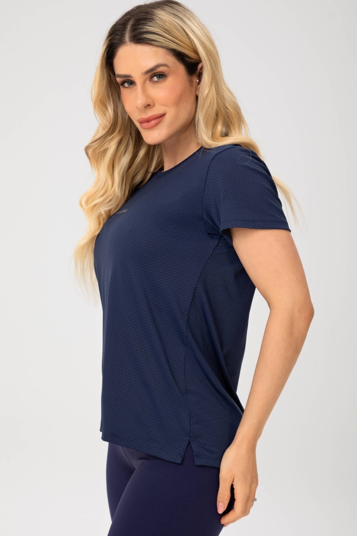 Blusa de Manga Curta Essentials Dry Marinho MADAF250047 - MADALLOLA