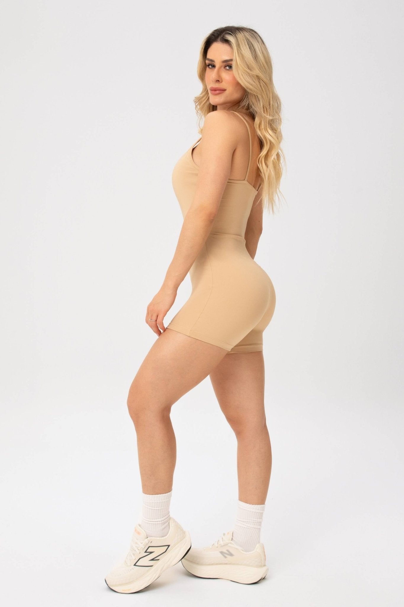 Macaquinho de Alcinha Essentials Nude MADAF250054 - MADALLOLA