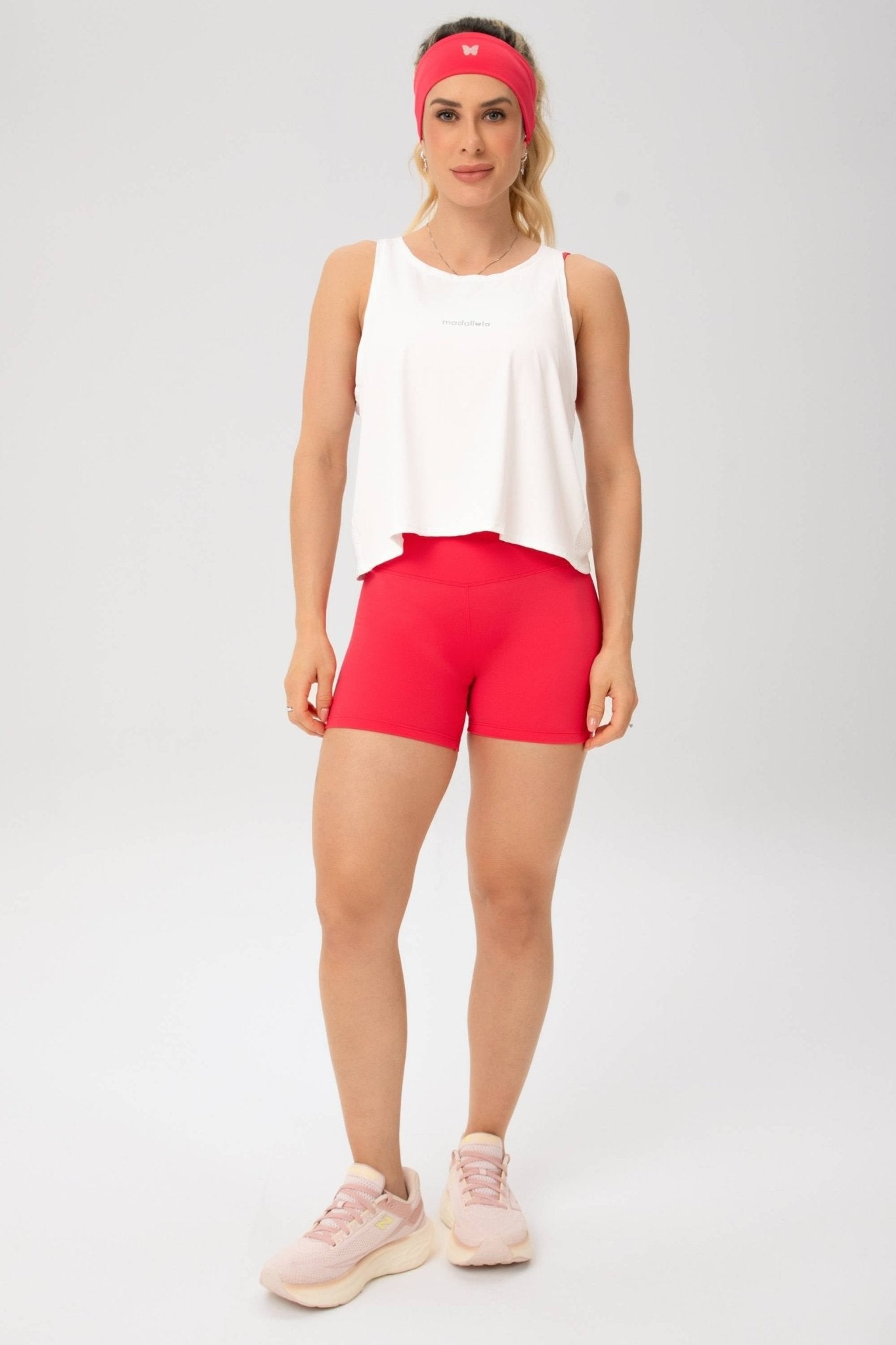 Regata Costas Transpassadas Essentials Branco MADAF250046 - MADALLOLA