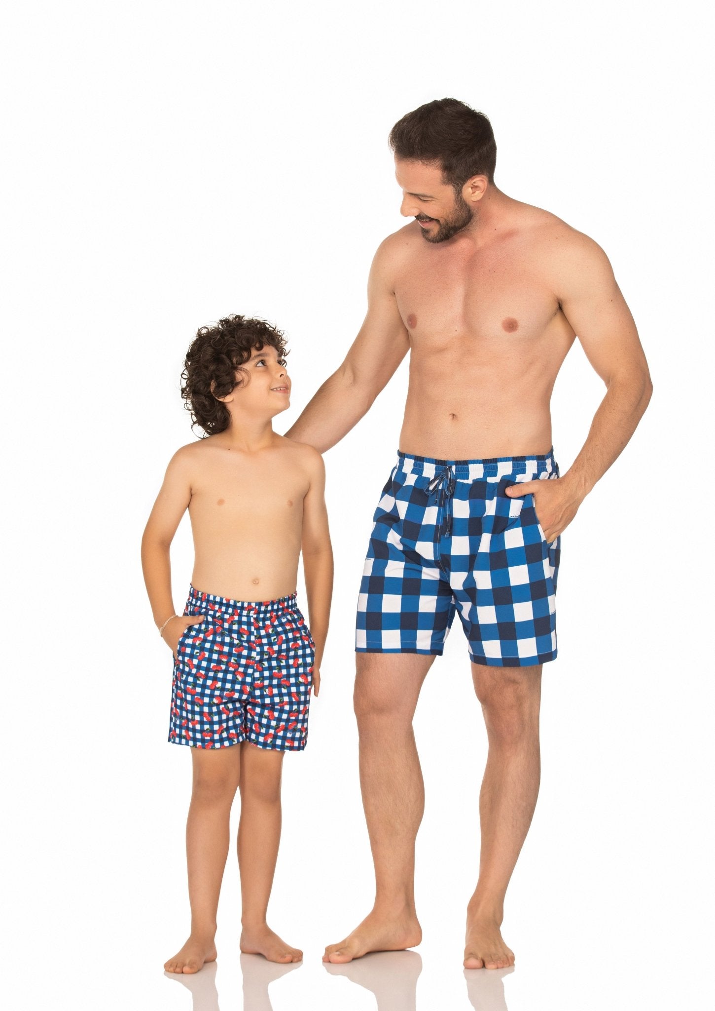 Shorts Praia Infantil Xadrez Azul Com Pitangas MADA11013 - MADALLOLA