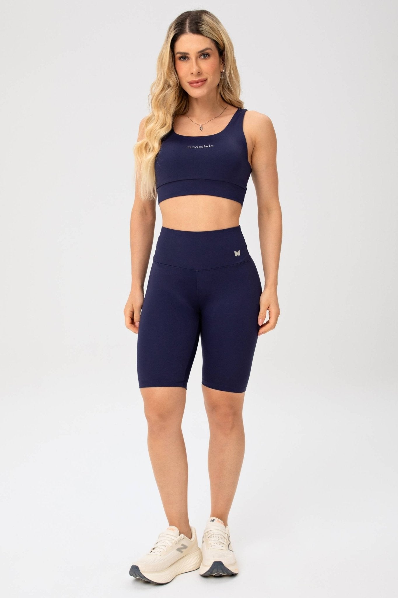 Top Alça Larga Essentials Azul Marinho MADAF250051 - MADALLOLA