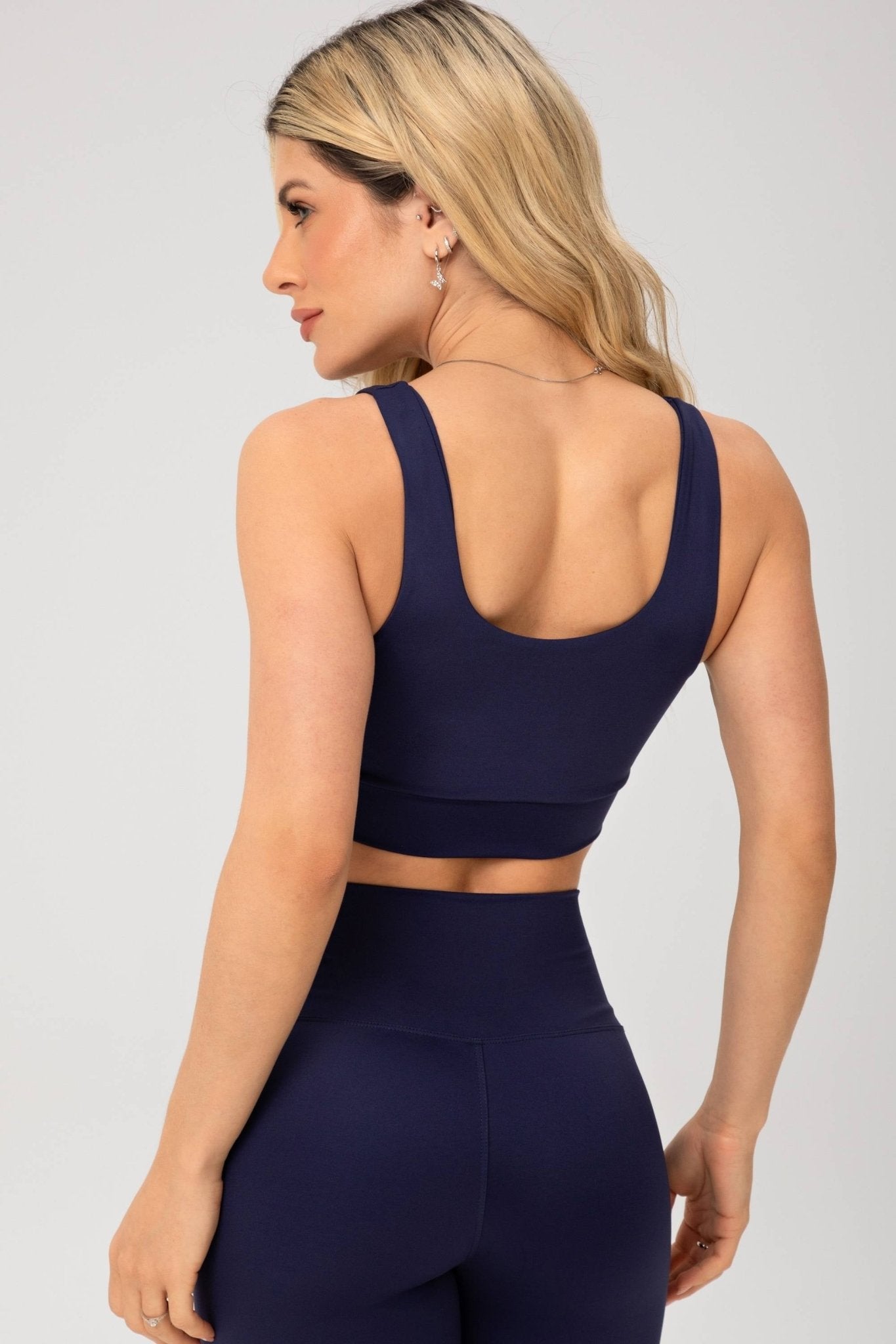 Top Alça Larga Essentials Azul Marinho MADAF250051 - MADALLOLA