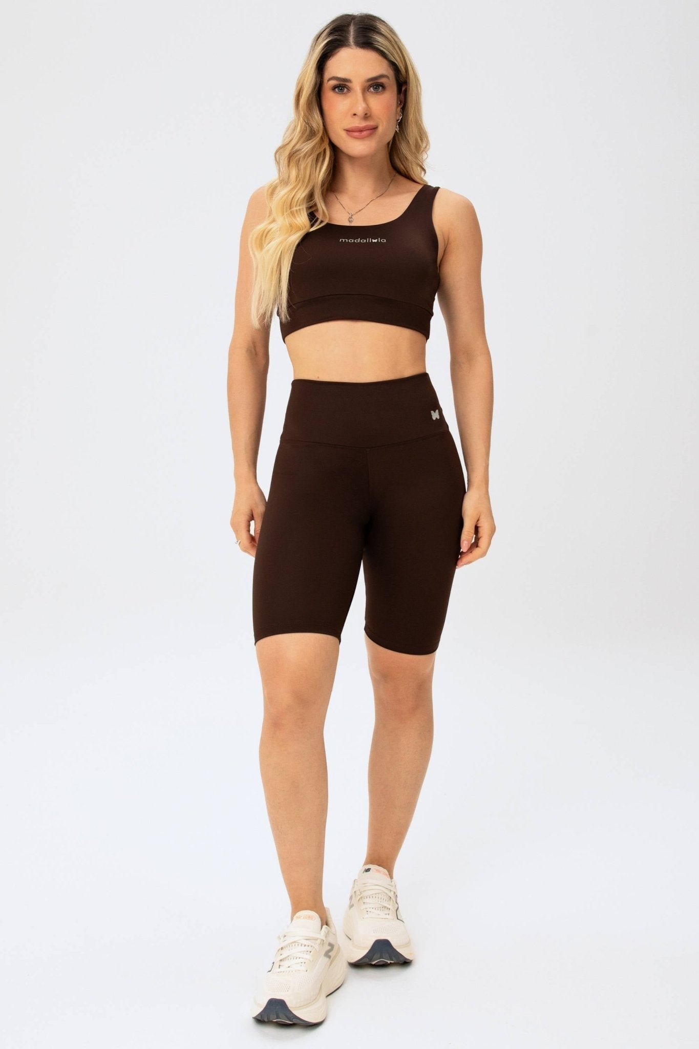 Top Alça Larga Essentials Marrom MADAF250051 - MADALLOLA