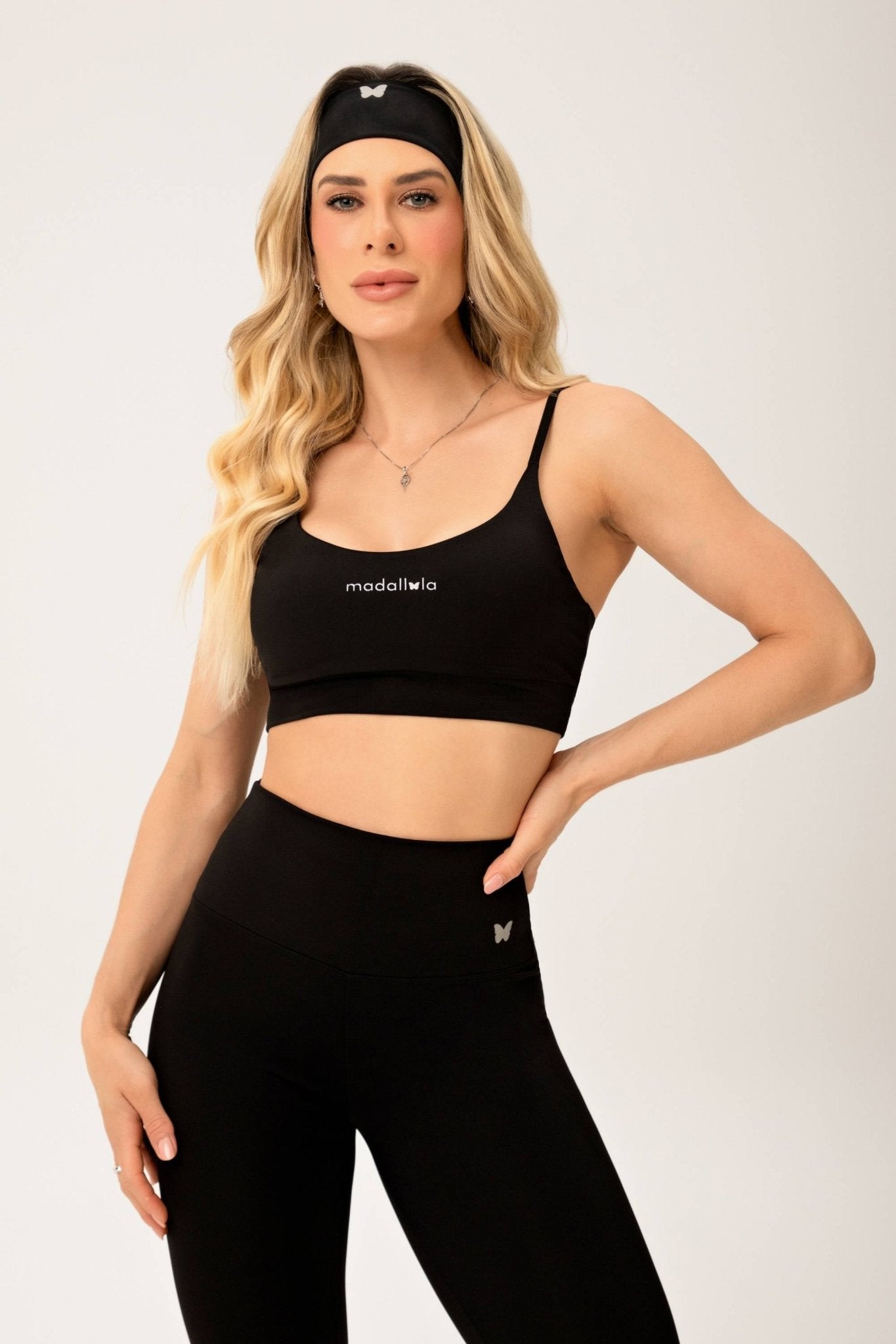 Top Alcinha Essentials Preto MADAF25009 - MADALLOLA