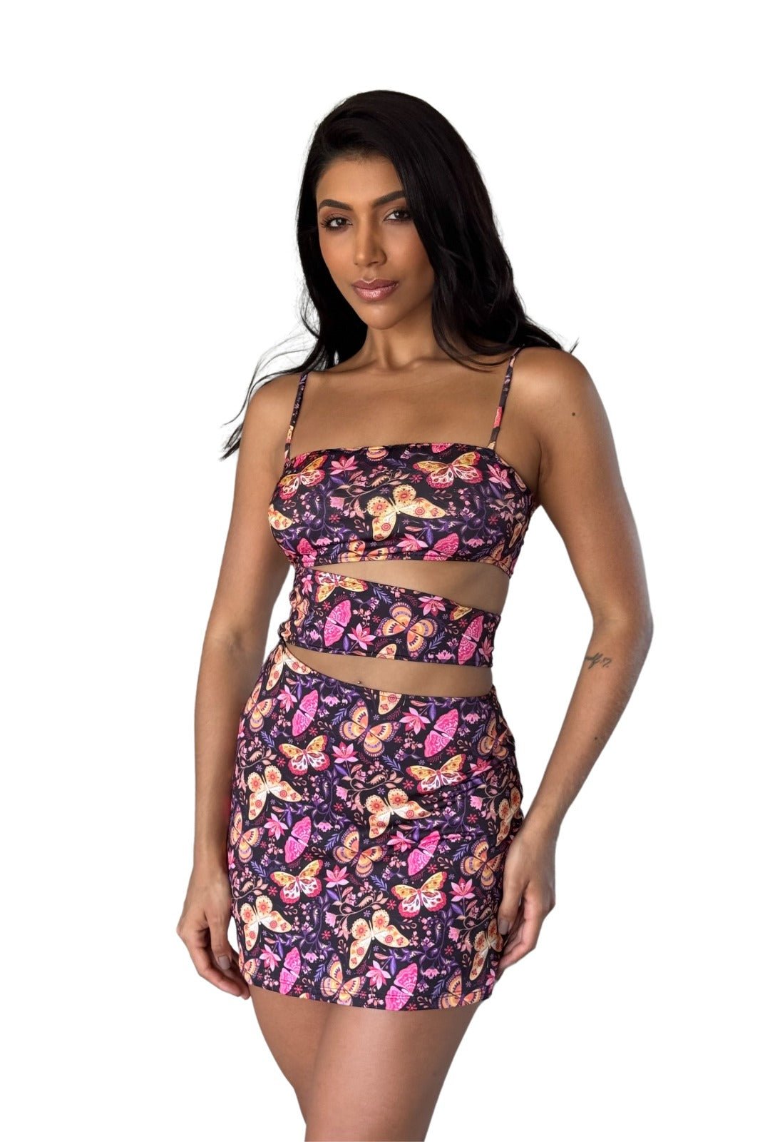 Vestido de Alcinha Borboletas Coloridas Fundo Preto MADA11011 - MADALLOLA