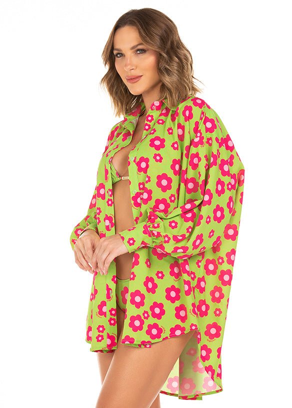 Camisa Over Flor Fundo Verde 860 - Flowers - MADALLOLA